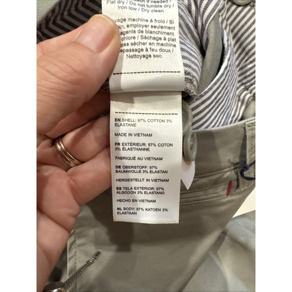 UNTUCKit Men's 9" Chino Shorts Size 36 Gray NEW Flat Front Summer Casual - Picture 5 of 7